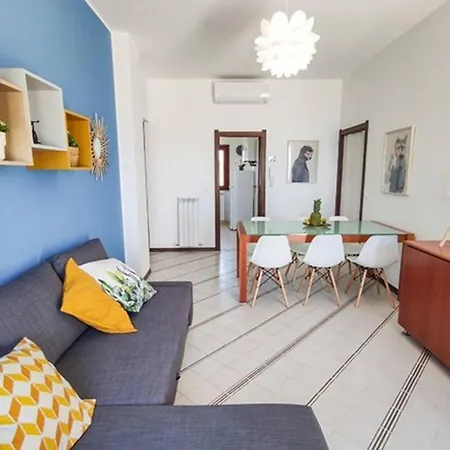 Luminoso Trilocale Taormina Apartment